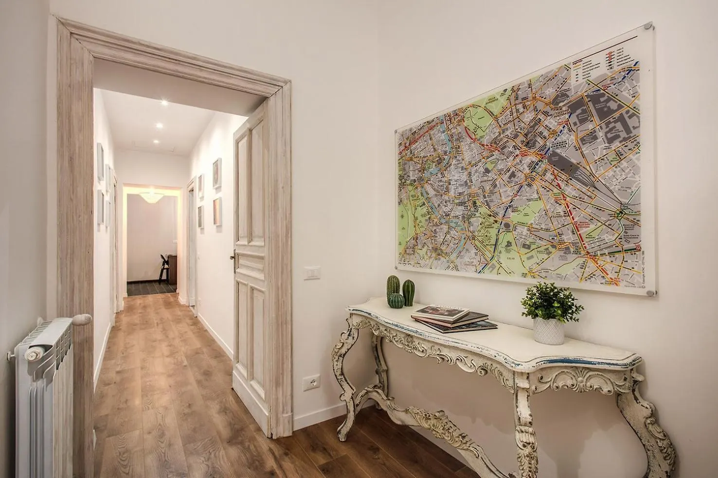 Monti Quiet And Spacious Apartment روما 0*,  إيطاليا