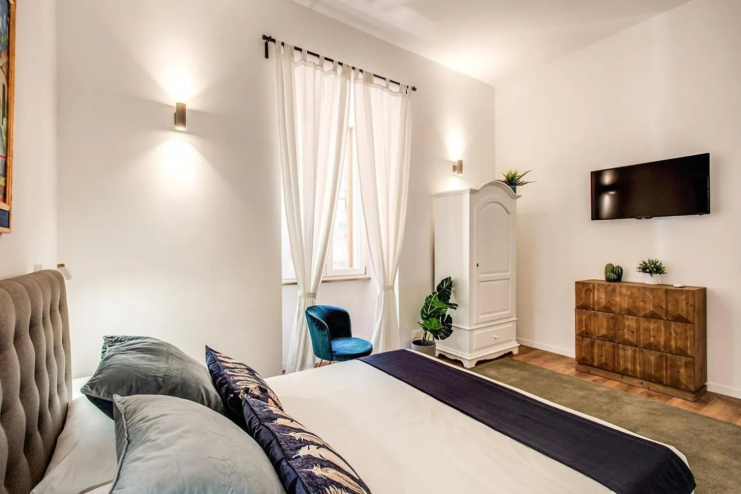 Monti Quiet And Spacious Apartment روما